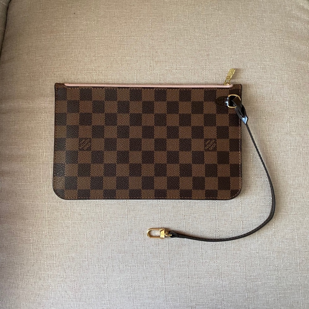 Louis Vuitton Pochette